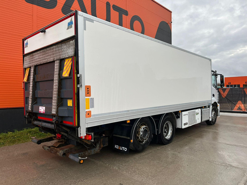 Mercedes-Benz Antos 2543 6x2*4 THERMOKING UT 800 / BOX L=7604 - Camion frigorifique: photos 5 Mercedes-Benz Antos 2543 6x2*4 THERMOKING UT 800 / BOX L=7604 - Camion frigorifique: photos 5