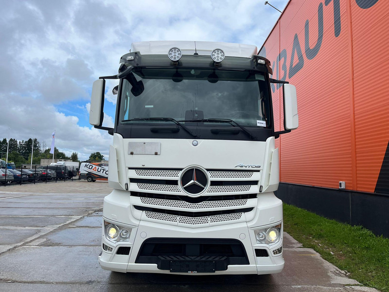 Mercedes-Benz Antos 2545 6x2*4 THERMOKING CO2 / BOX L=8427 mm - Camion frigorifique: photos 3 Mercedes-Benz Antos 2545 6x2*4 THERMOKING CO2 / BOX L=8427 mm - Camion frigorifique: photos 3