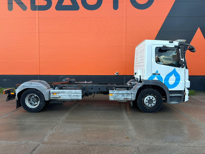 Mercedes-Benz Atego 1528 4x2 PTO / CHASSIS L=4541 mm - Châssis cabine: photos 5 Mercedes-Benz Atego 1528 4x2 PTO / CHASSIS L=4541 mm - Châssis cabine: photos 5