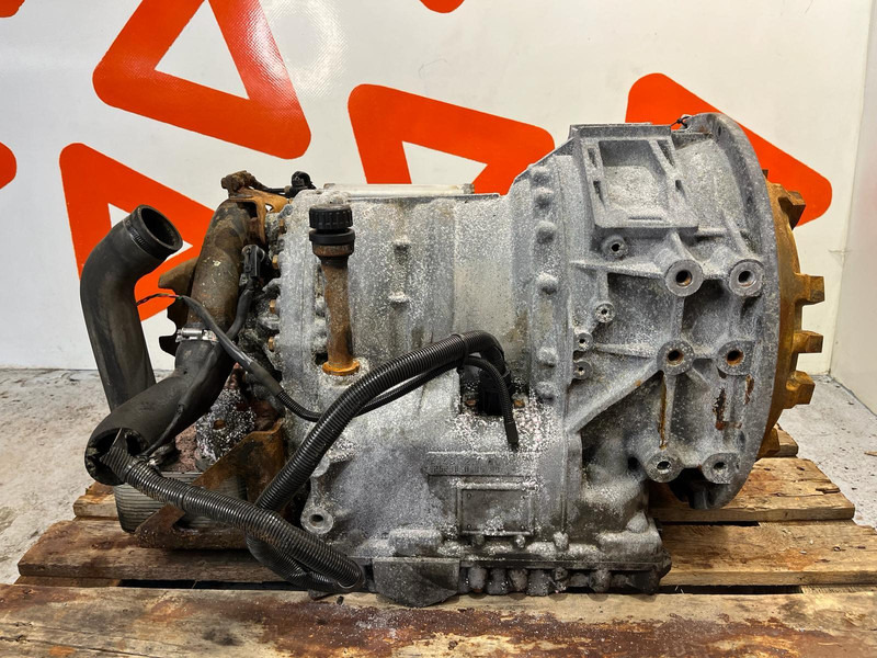 Scania 6 HP 594 C - Boîte de vitesse pour Camion: photos 3 Scania 6 HP 594 C - Boîte de vitesse pour Camion: photos 3