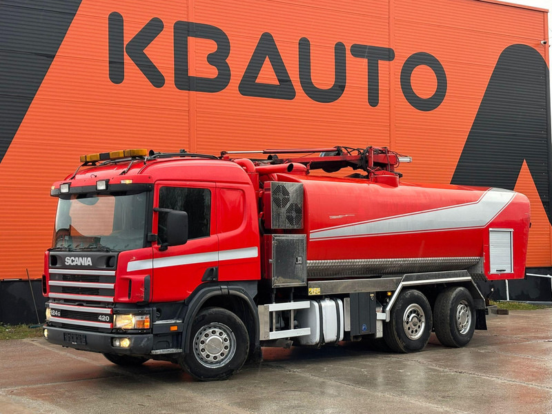 Scania P 124 6x2*4 KORP&SON / TANK 8000 l / VACUUM Wittig RFW260 / PRESSURE Uraca DK716 140 bar / 400 l/min - Camion hydrocureur: photos 1 Scania P 124 6x2*4 KORP&SON / TANK 8000 l / VACUUM Wittig RFW260 / PRESSURE Uraca DK716 140 bar / 400 l/min - Camion hydrocureur: photos 1