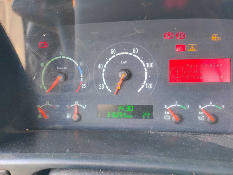 Frame/ Châssis pour Camion Scania P 230 DB4x2 / DC9 13 ENGINE / GEARBOX GR900: photos 10 Frame/ Châssis pour Camion Scania P 230 DB4x2 / DC9 13 ENGINE / GEARBOX GR900: photos 10