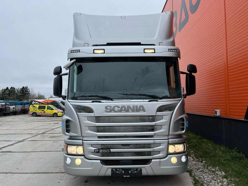 Scania P 250 4x2 THERMOKING / BOX L=6440 mm - Camion frigorifique: photos 2 Scania P 250 4x2 THERMOKING / BOX L=6440 mm - Camion frigorifique: photos 2