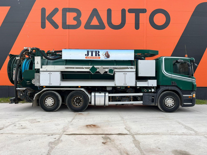 Scania P 360 6x2*4 Larsen A/S TANK 10000 l / VACUUM Vacustar W1300R / PRESSURE Uraca F716 - Camion hydrocureur: photos 4 Scania P 360 6x2*4 Larsen A/S TANK 10000 l / VACUUM Vacustar W1300R / PRESSURE Uraca F716 - Camion hydrocureur: photos 4