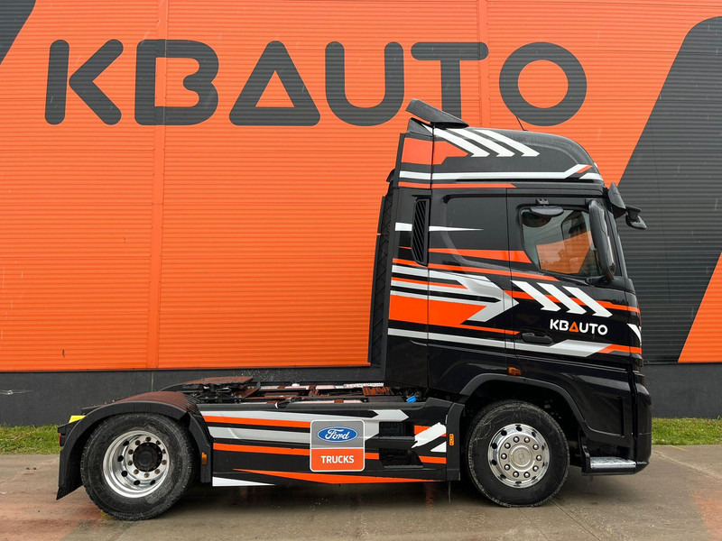 Ford F-Max 4x2 WARRANTY UNTIL 20.01.2026 / RENT POSSIBLE / RETARDER - Tracteur routier: photos 5 Ford F-Max 4x2 WARRANTY UNTIL 20.01.2026 / RENT POSSIBLE / RETARDER - Tracteur routier: photos 5