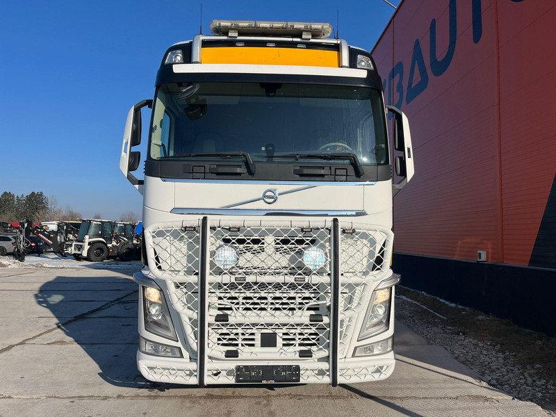 Volvo FH 540 6x2 FULL AIR / RETARDER / ADR - Tracteur routier: photos 3 Volvo FH 540 6x2 FULL AIR / RETARDER / ADR - Tracteur routier: photos 3