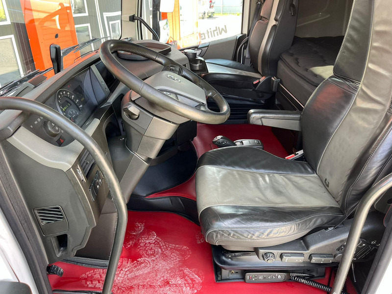 Tracteur routier Volvo FH 540 6x2 GLOBE XL / DOUBLE BOGIE: photos 19