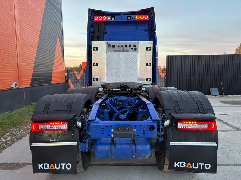 Tracteur routier Volvo FH 540 6x4 GCW 80 ton / RETARDER / HYDRAULICS / TANDEM AXLE LIFT / BIG AXLES: photos 7 Tracteur routier Volvo FH 540 6x4 GCW 80 ton / RETARDER / HYDRAULICS / TANDEM AXLE LIFT / BIG AXLES: photos 7