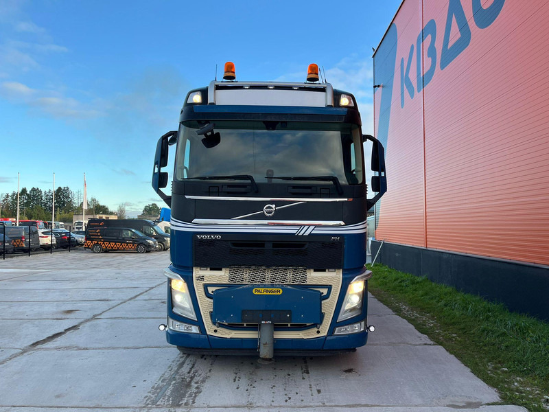 Volvo FH 540 8x4 PK 110002 + JIB + WINCH / COMBI / PLATFORM L=3662 mm - Tracteur routier: photos 3 Volvo FH 540 8x4 PK 110002 + JIB + WINCH / COMBI / PLATFORM L=3662 mm - Tracteur routier: photos 3