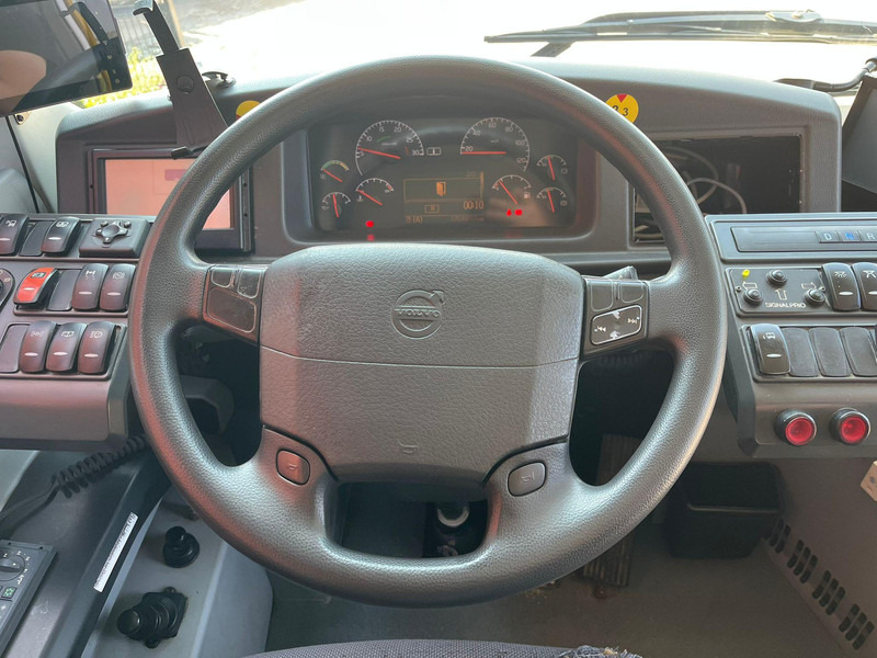 Bus urbain Volvo 8900 B7RLE 4x2 / 46 SEATS: photos 12 Bus urbain Volvo 8900 B7RLE 4x2 / 46 SEATS: photos 12