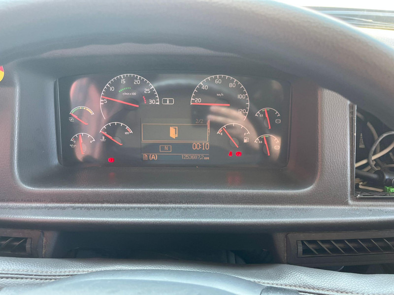 Bus urbain Volvo 8900 B7RLE 4x2 / 46 SEATS: photos 13 Bus urbain Volvo 8900 B7RLE 4x2 / 46 SEATS: photos 13