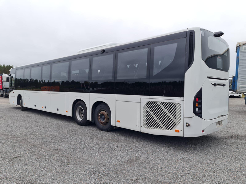Volvo 8900 B8R 6x2*4 EURO6 / 59 SEATS / AC / AUXILIARY HEATING / Wheelchair lift / - Bus interurbain: photos 4 Volvo 8900 B8R 6x2*4 EURO6 / 59 SEATS / AC / AUXILIARY HEATING / Wheelchair lift / - Bus interurbain: photos 4