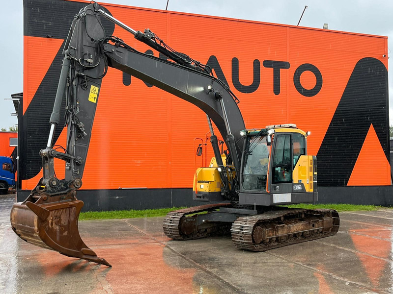 Volvo ECR 235 E CENTRAL LUBRICATION / AC - Pelle sur chenille: photos 1 Volvo ECR 235 E CENTRAL LUBRICATION / AC - Pelle sur chenille: photos 1