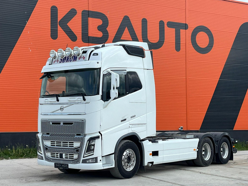 Volvo FH 16 650 6x2 9 TON FRONT AXLE / RETARDER / CHASSIS L=6100 mm - Châssis cabine: photos 1 Volvo FH 16 650 6x2 9 TON FRONT AXLE / RETARDER / CHASSIS L=6100 mm - Châssis cabine: photos 1