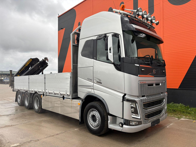 Volvo FH 16 650 8x4*4 PALFINGER PK 33002 EH / PLATFORM L=6779 mm - Camion plateau, Camion grue: photos 4 Volvo FH 16 650 8x4*4 PALFINGER PK 33002 EH / PLATFORM L=6779 mm - Camion plateau, Camion grue: photos 4