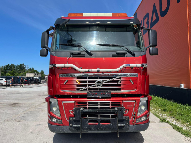 Volvo FH 16 700 8x4*4 HIAB XR 24 ton / L=5800 mm - Camion ampliroll: photos 3 Volvo FH 16 700 8x4*4 HIAB XR 24 ton / L=5800 mm - Camion ampliroll: photos 3
