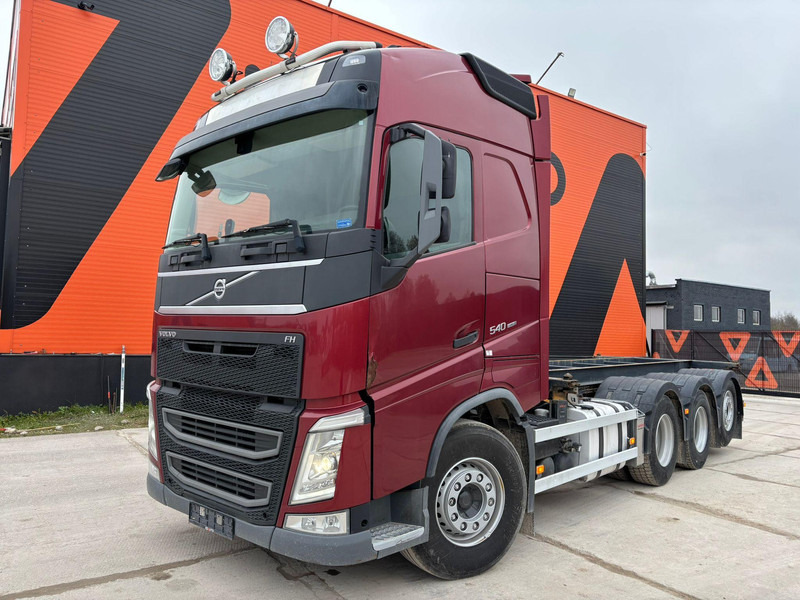 Volvo FH 540 8x4*4 BDF / TIPPER - Camion porte-conteneur/ Caisse mobile: photos 2 Volvo FH 540 8x4*4 BDF / TIPPER - Camion porte-conteneur/ Caisse mobile: photos 2