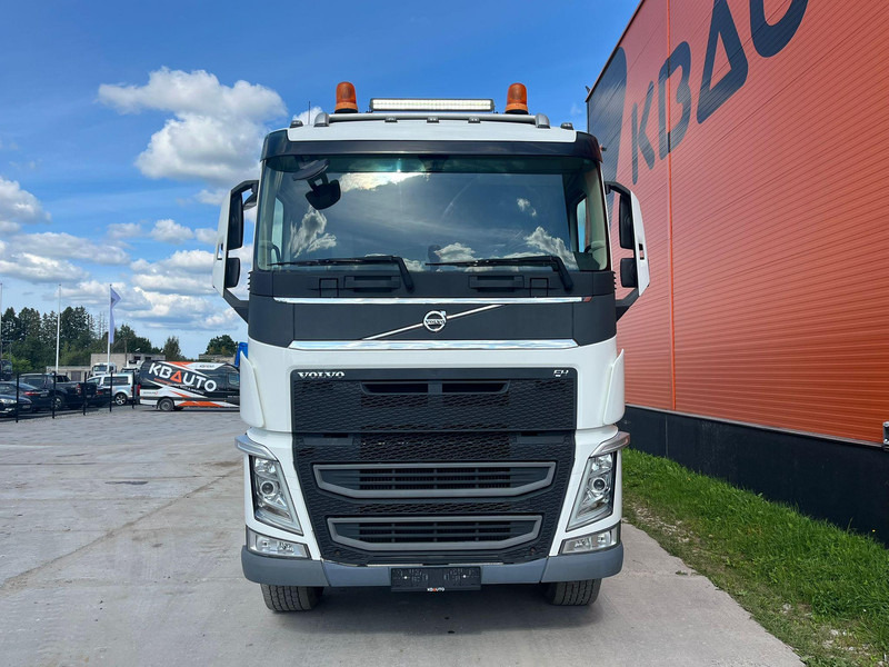 Volvo FH 540 8x4 RETARDER / TANDEM AXLE LIFT / BOX L=5501 mm - Camion benne: photos 3 Volvo FH 540 8x4 RETARDER / TANDEM AXLE LIFT / BOX L=5501 mm - Camion benne: photos 3