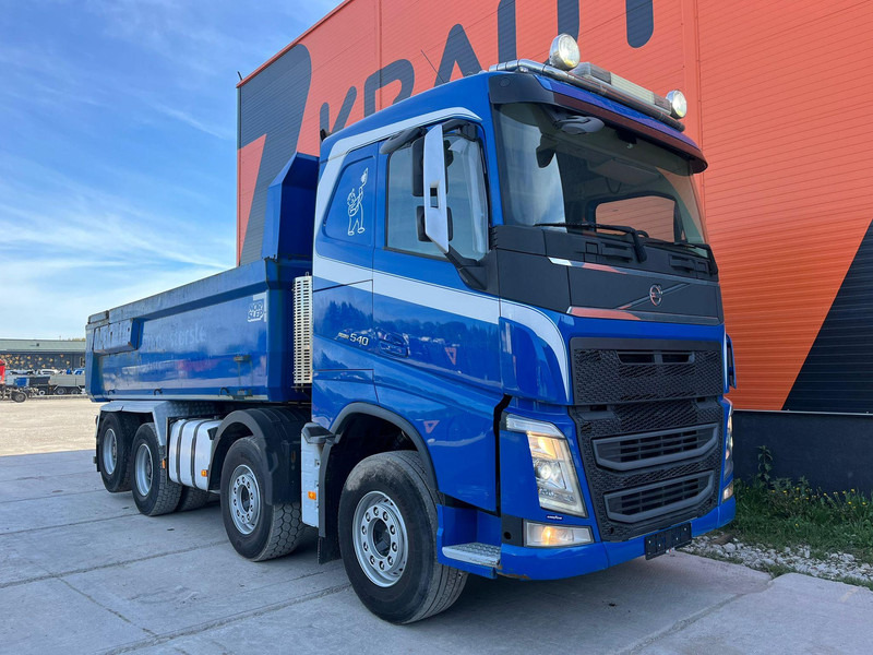 Volvo FH 540 8x4 TANDEM AXLE LIFT / BIG AXLES / BOX L=5712 mm - Camion benne: photos 4 Volvo FH 540 8x4 TANDEM AXLE LIFT / BIG AXLES / BOX L=5712 mm - Camion benne: photos 4