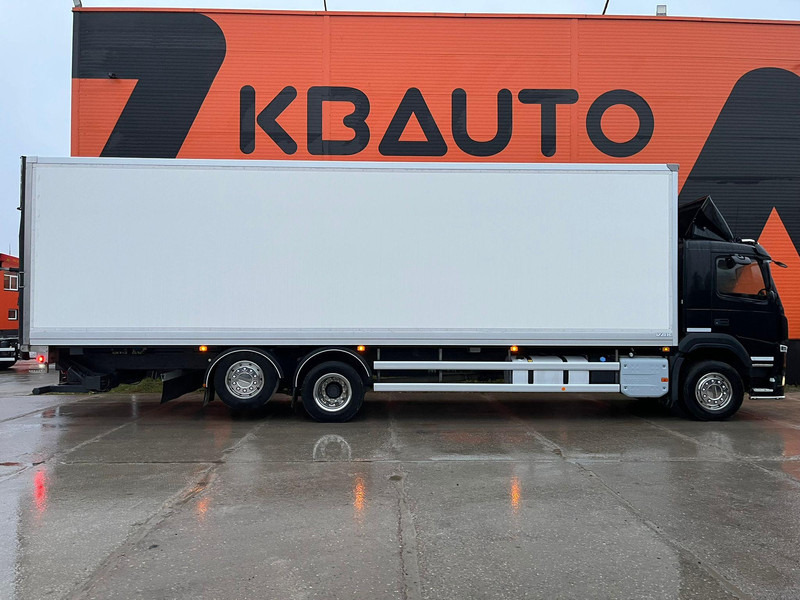 Volvo FM 420 6x2 ADBLUE PROGRAMMED OFF / BOX HEATING / BOX L=9977 mm - Camion fourgon: photos 4 Volvo FM 420 6x2 ADBLUE PROGRAMMED OFF / BOX HEATING / BOX L=9977 mm - Camion fourgon: photos 4