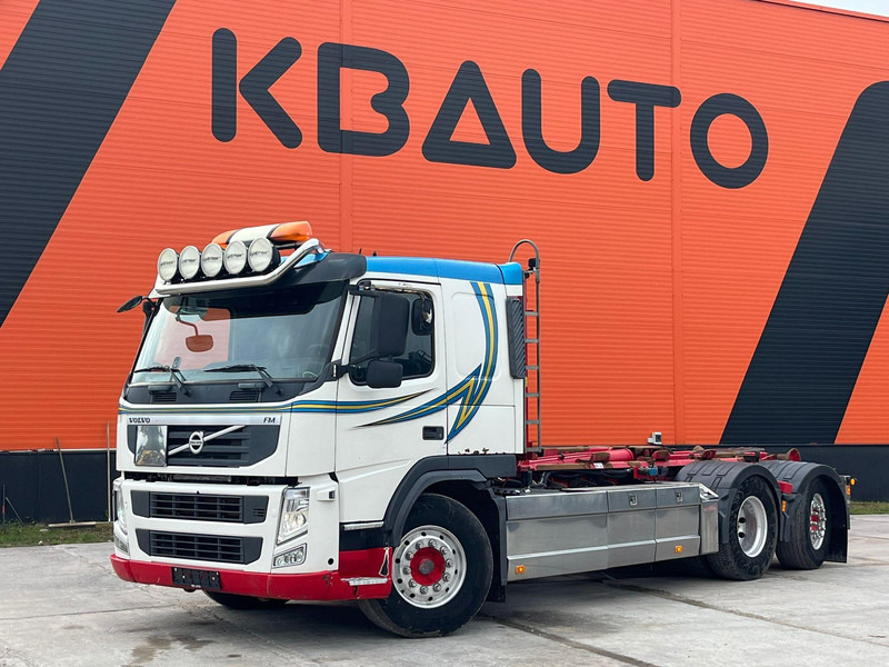 Volvo FM 500 6x2*4 HIAB 20 TON / L= 5300 mm - Camion ampliroll: photos 1 Volvo FM 500 6x2*4 HIAB 20 TON / L= 5300 mm - Camion ampliroll: photos 1