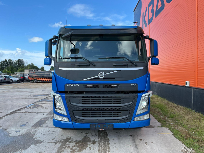 Volvo FM 500 8x2*6 PLATFORM L=9192 mm / WINCH - Camion porte-voitures: photos 3 Volvo FM 500 8x2*6 PLATFORM L=9192 mm / WINCH - Camion porte-voitures: photos 3