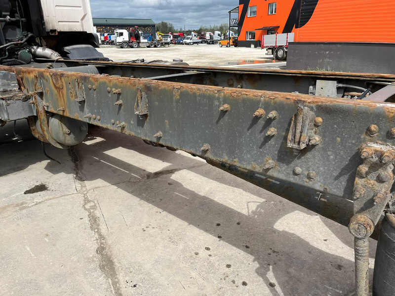 Crédit-bail de Volvo FM 9 300 6x2 CHASSIS L=8779 mm Volvo FM 9 300 6x2 CHASSIS L=8779 mm: photos 12