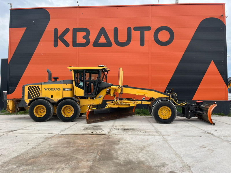 Volvo G946 LEICA 3D / AC / CENTRAL LUBRICATION / FULL REBUILD GEARBOX WITH WARRANTY / NEW CLUTCH - Niveleuse: photos 4 Volvo G946 LEICA 3D / AC / CENTRAL LUBRICATION / FULL REBUILD GEARBOX WITH WARRANTY / NEW CLUTCH - Niveleuse: photos 4
