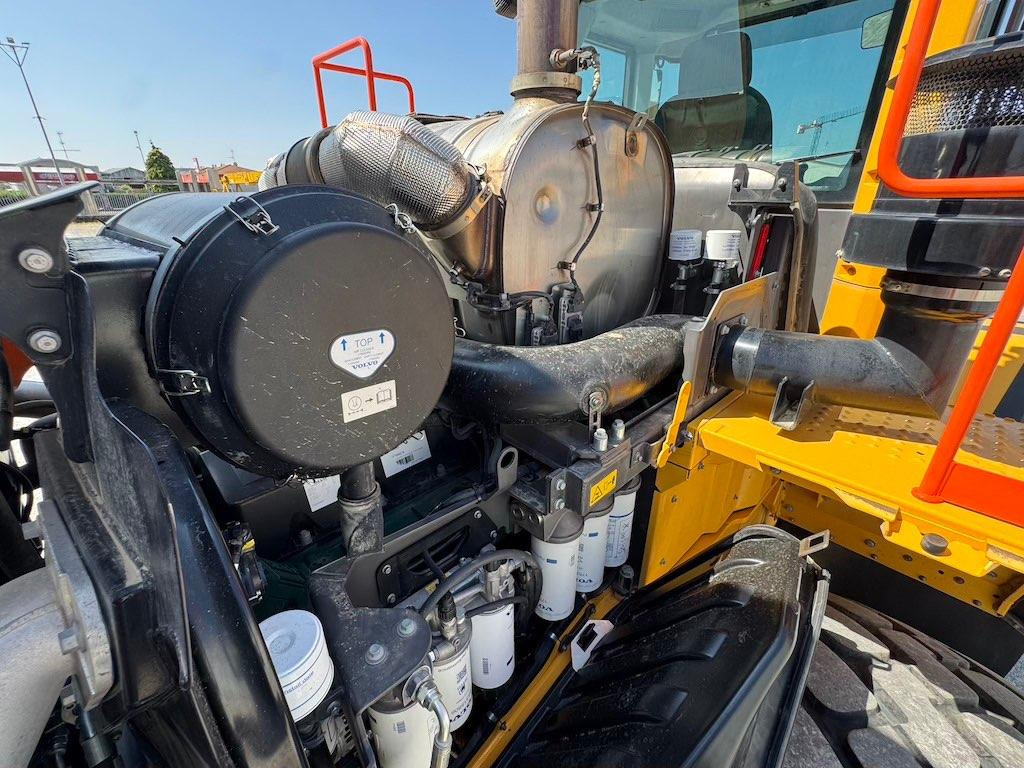 Crédit-bail de Volvo L180H Volvo L180H: photos 18 Crédit-bail de Volvo L180H Volvo L180H: photos 18