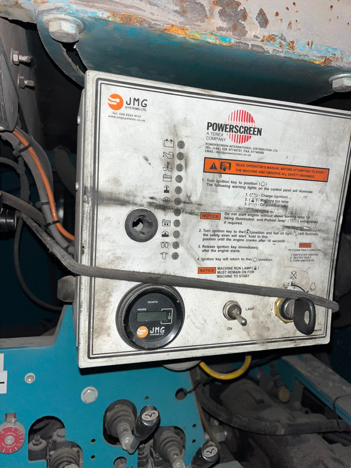 Crible POWERSCREEN Warrior 1800: photos 8 Crible POWERSCREEN Warrior 1800: photos 8