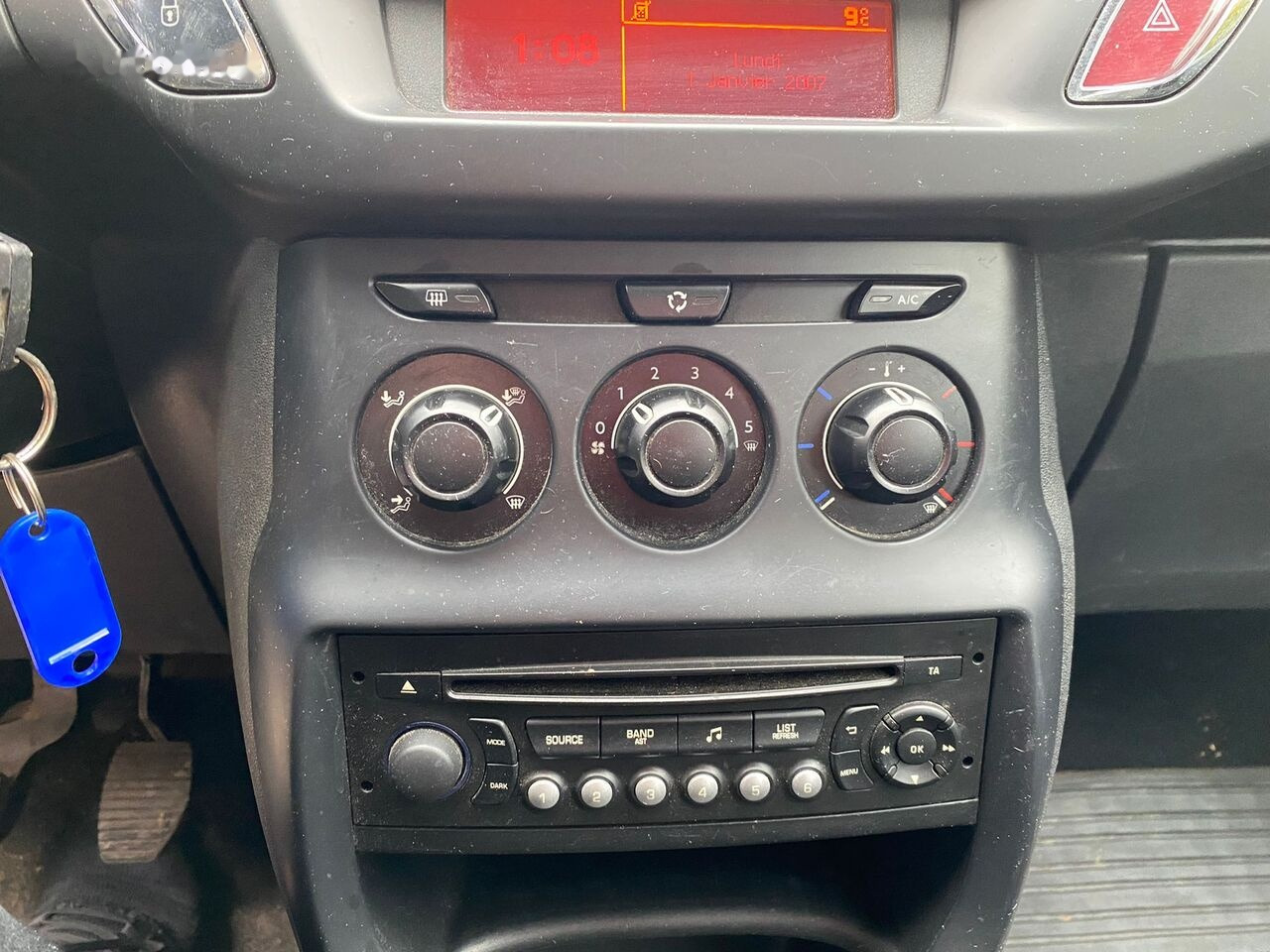 Voiture à hayon Citroen C3: photos 14