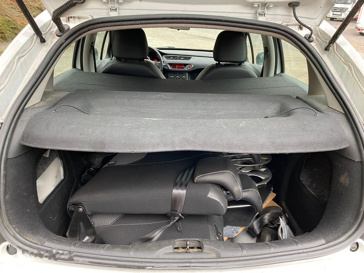 Voiture à hayon Citroen C3: photos 21