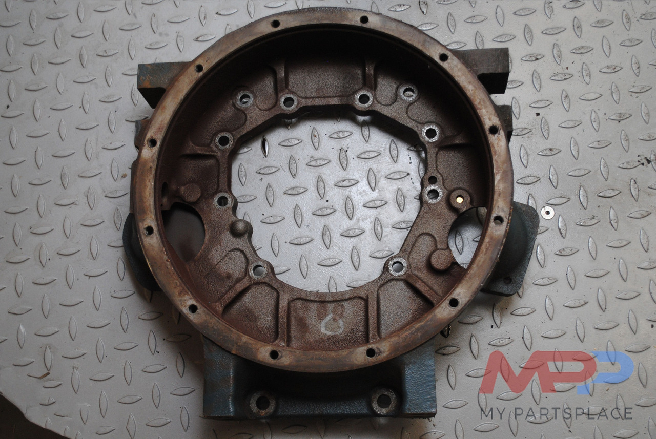 Kubota Vliegwielhuis Kubota V3300 v3600 - Volant moteur pour Engins de chantier: photos 2 Kubota Vliegwielhuis Kubota V3300 v3600 - Volant moteur pour Engins de chantier: photos 2
