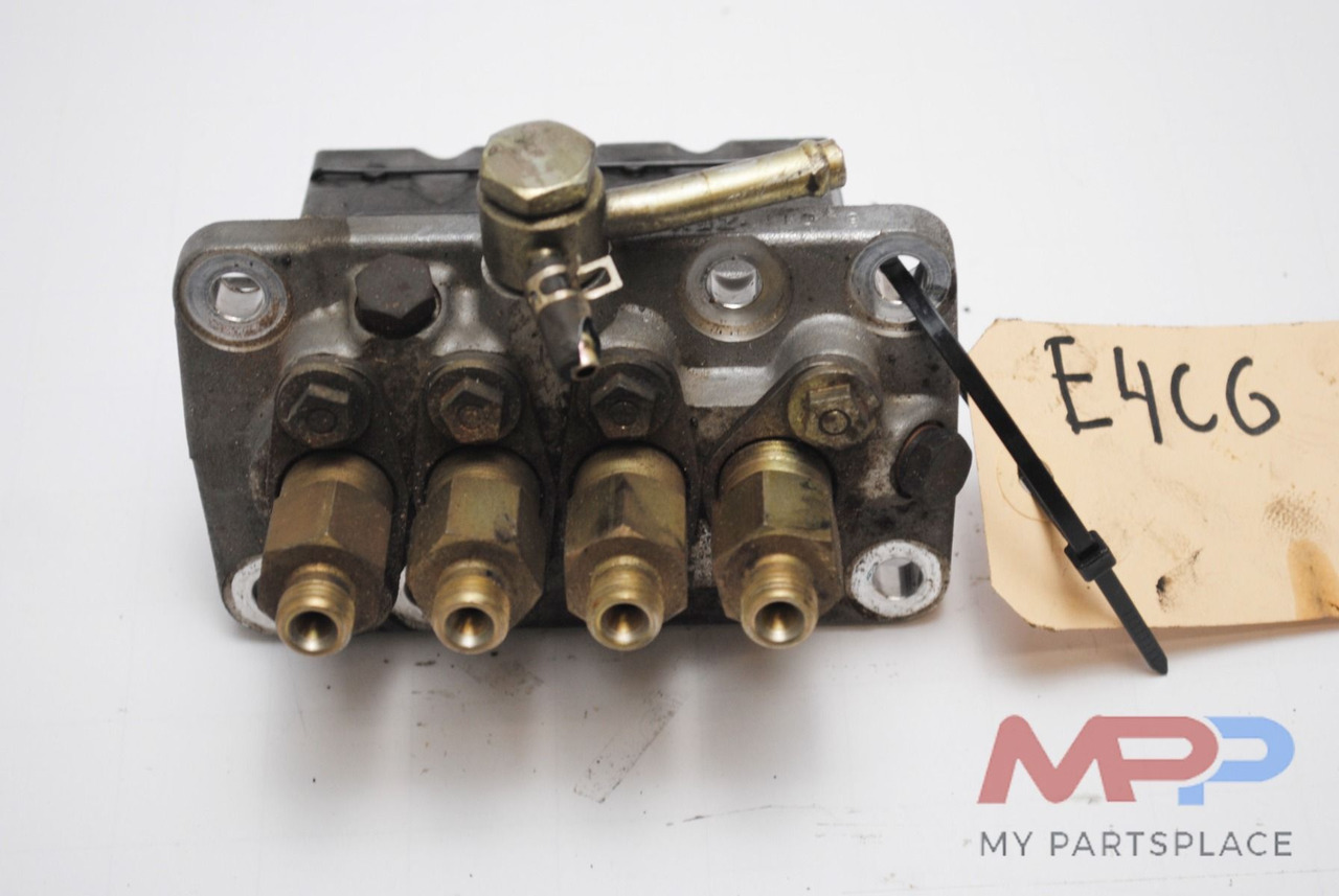 Perkins Injectiepomp Iseki E4CG - ZEXEL - Pompe à carburant pour Machine agricole: photos 3 Perkins Injectiepomp Iseki E4CG - ZEXEL - Pompe à carburant pour Machine agricole: photos 3