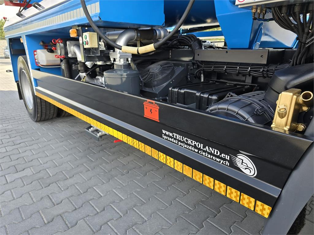 Crédit-bail de DAF WHALE DAF WHALE: photos 24 Crédit-bail de DAF WHALE DAF WHALE: photos 24