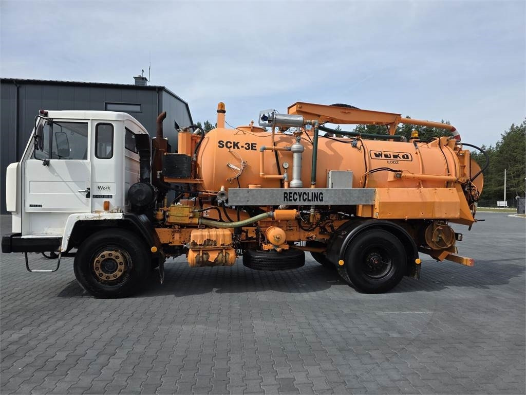 Jelcz WUKO SCK-3E RECYCLING for collecting liquid - Camion hydrocureur: photos 4 Jelcz WUKO SCK-3E RECYCLING for collecting liquid - Camion hydrocureur: photos 4