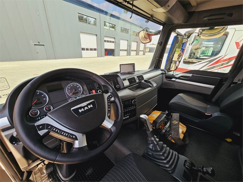 Camion hydrocureur MAN RSP ESE 18/4-KM Saugbagger vacuum cleaner excavato: photos 40