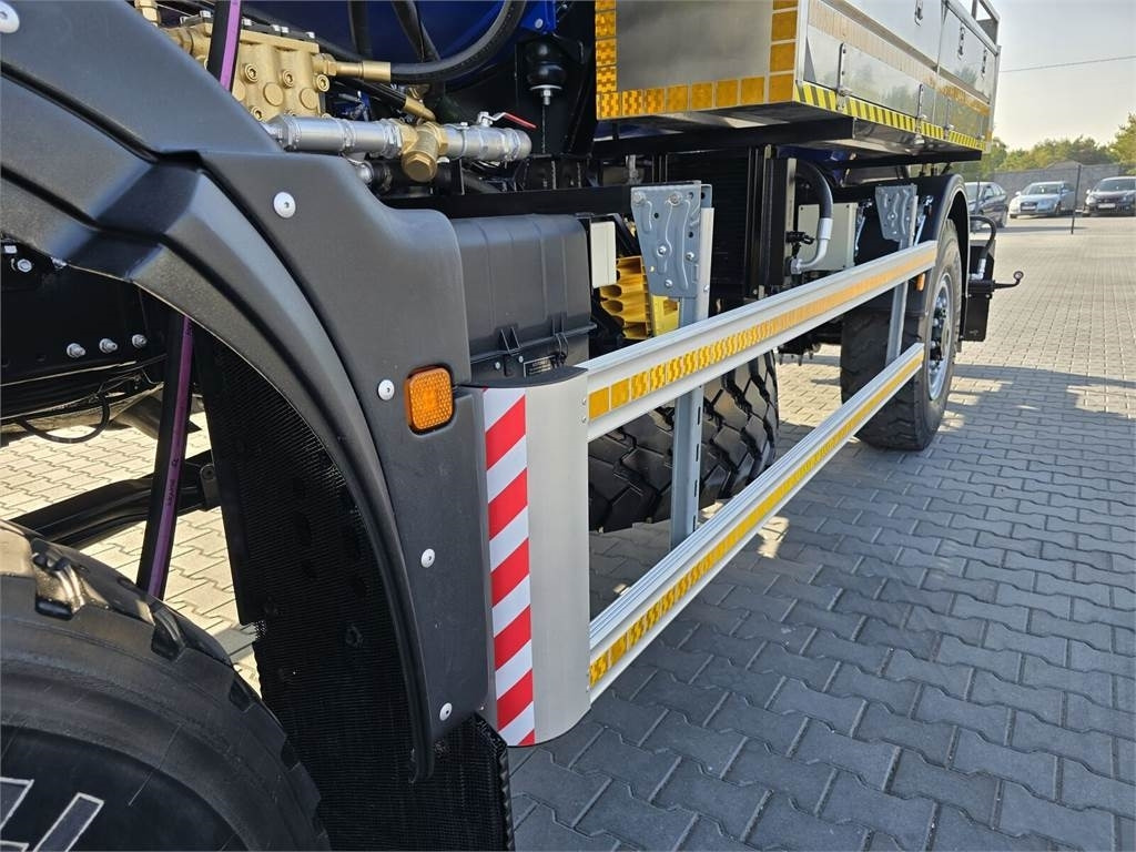 Camion hydrocureur MAN TGM 4x4 GAMON PW8 for collecting liquid waste sepa: photos 12