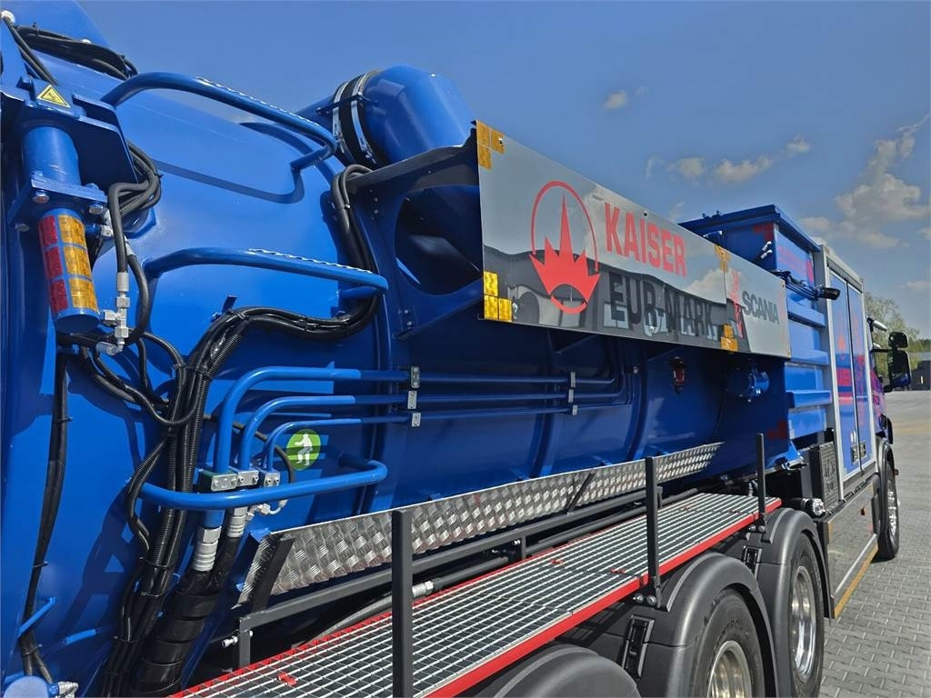 Camion hydrocureur Scania KAISER EUR-MARK PL 8 Vacuum suction-blowing loader: photos 21