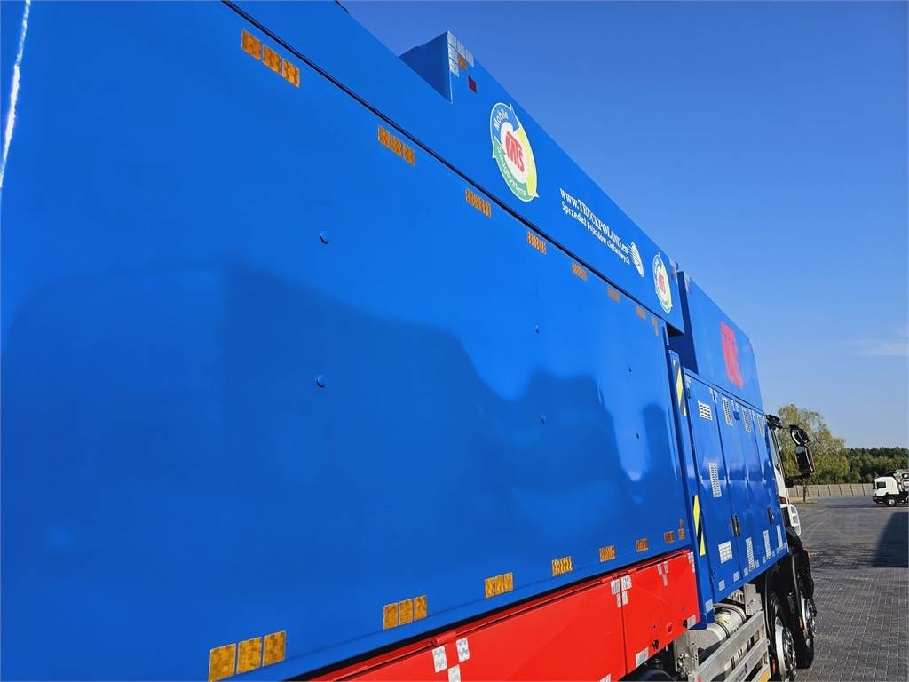 Véhicule de voirie/ Spécial Iveco MTS 4 x TURBINE MTS 4 x TURBINE Saugbagger vacuum: photos 20