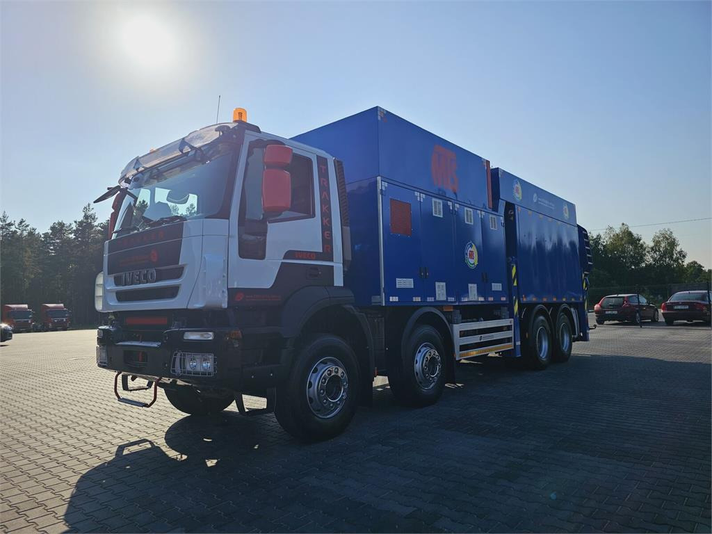 Iveco MTS 4 x TURBINE - Véhicule de voirie/ Spécial: photos 3 Iveco MTS 4 x TURBINE - Véhicule de voirie/ Spécial: photos 3
