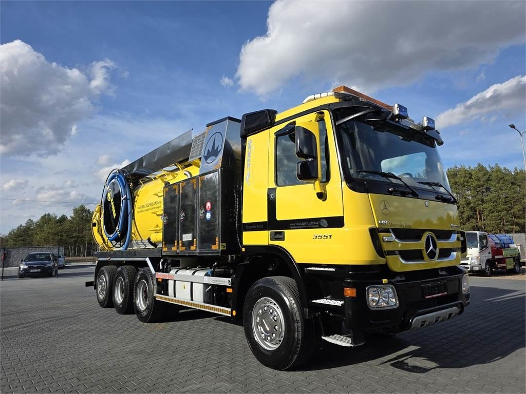 Mercedes-Benz WUKO KAISER EUR-MARK PKL 10.10 FOR CLEANING SEWAGE - Véhicule de voirie/ Spécial: photos 2 Mercedes-Benz WUKO KAISER EUR-MARK PKL 10.10 FOR CLEANING SEWAGE - Véhicule de voirie/ Spécial: photos 2