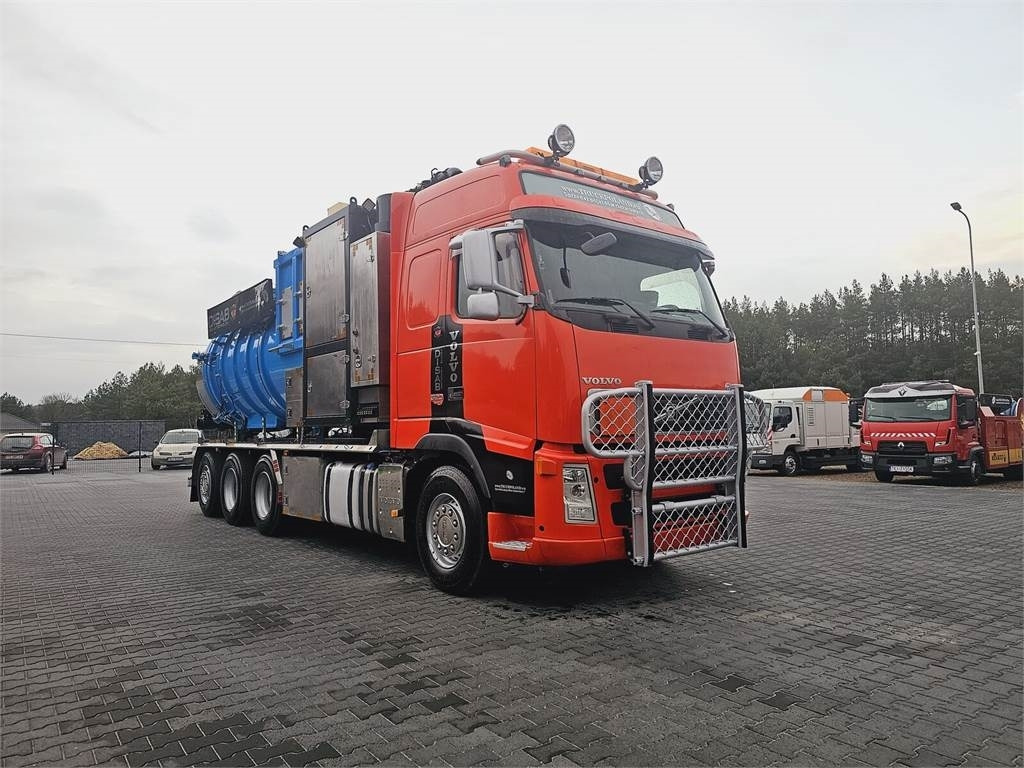 Volvo Disab Centurion P210/9 Suction-blowing vacuum load - Camion hydrocureur: photos 2 Volvo Disab Centurion P210/9 Suction-blowing vacuum load - Camion hydrocureur: photos 2