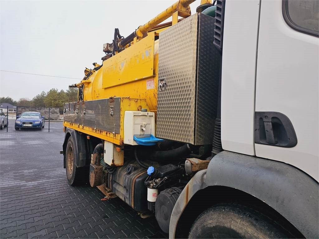 Camion hydrocureur Volvo FULLER TANKERS 2008 WUKO for collecting liquid was: photos 8