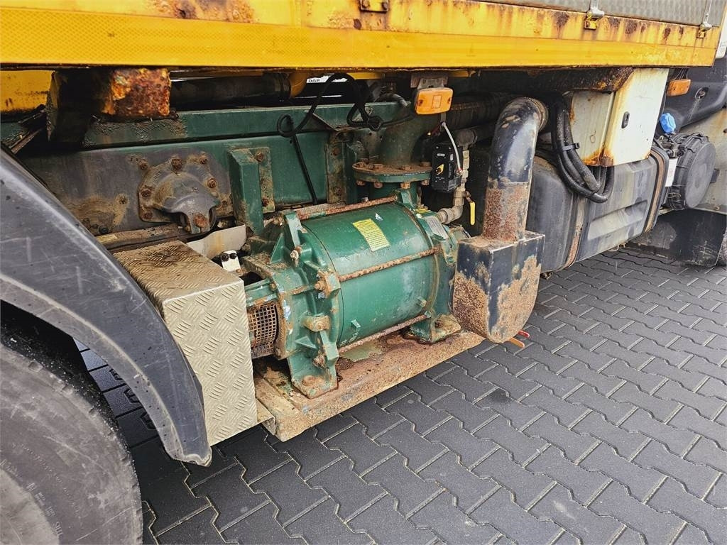 Camion hydrocureur Volvo FULLER TANKERS 2008 WUKO for collecting liquid was: photos 18