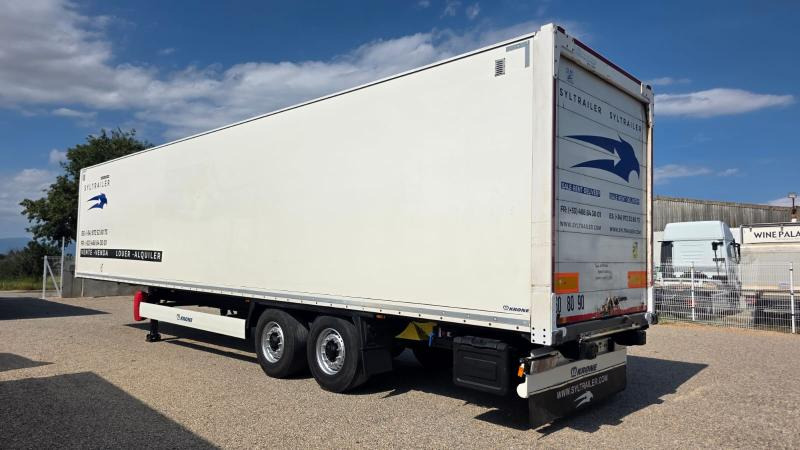 Krone Dry Liner - Semi-remorque fourgon: photos 2 Krone Dry Liner - Semi-remorque fourgon: photos 2