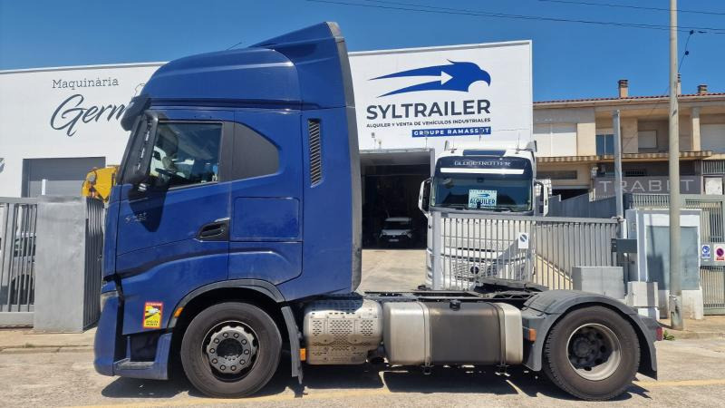 Iveco S-WAY 490 - Tracteur routier: photos 2 Iveco S-WAY 490 - Tracteur routier: photos 2
