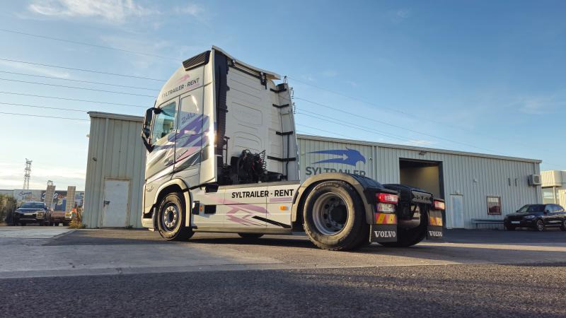 Volvo FH 500 Globetrotter XXL (Location / Rent) - Tracteur routier: photos 2 Volvo FH 500 Globetrotter XXL (Location / Rent) - Tracteur routier: photos 2