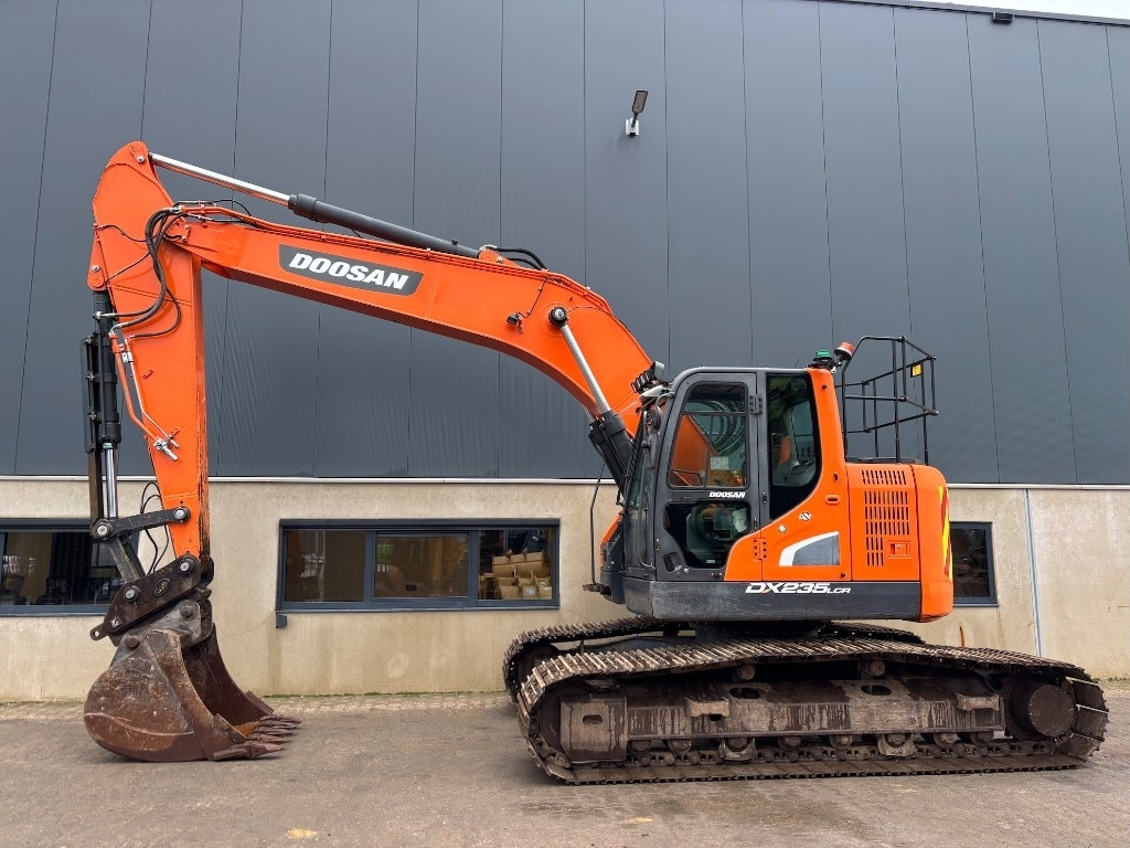 Doosan DX 235 LCR-5 - DX 235 - DX 225 - Pelle sur chenille: photos 2 Doosan DX 235 LCR-5 - DX 235 - DX 225 - Pelle sur chenille: photos 2