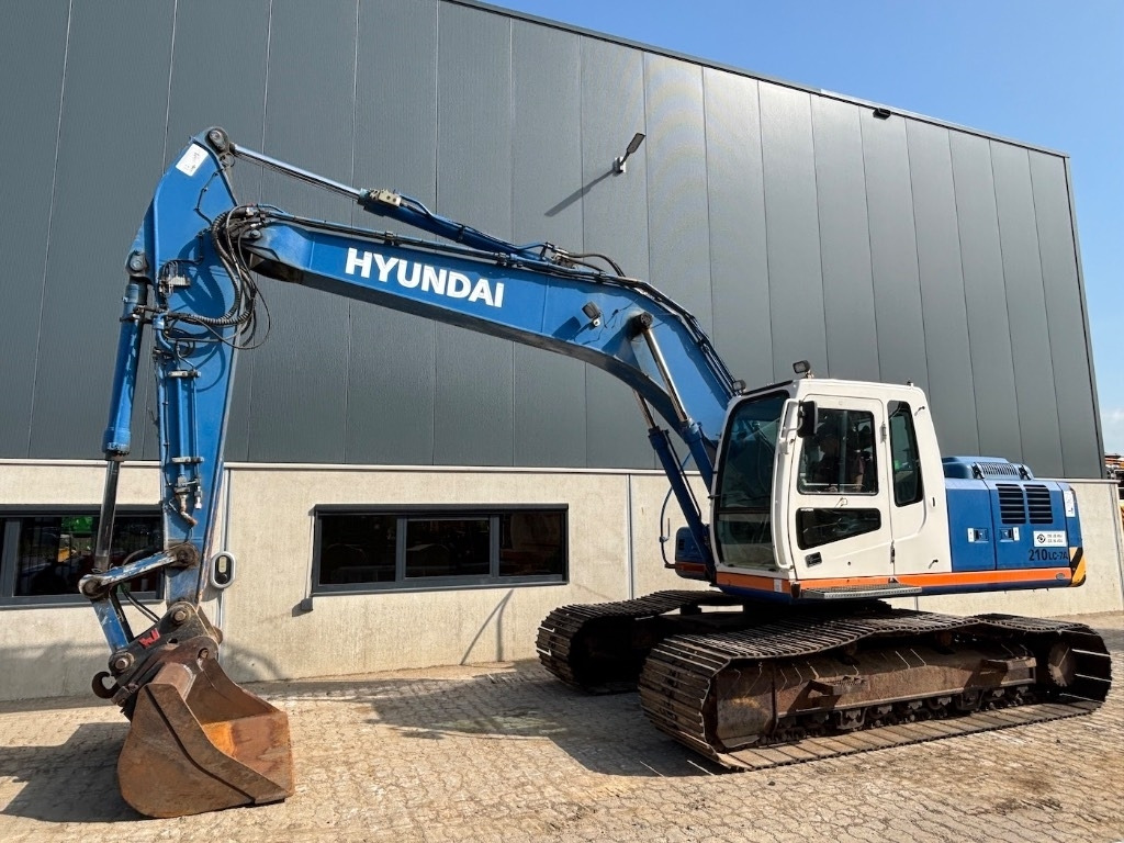 Hyundai Robex 210 LC-7 A - 210 - Pelle sur chenille: photos 1 Hyundai Robex 210 LC-7 A - 210 - Pelle sur chenille: photos 1